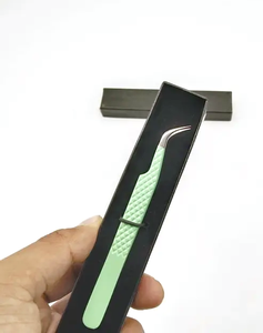 Pince à épiler Vetus personnalisée en acier inoxydable pour cils incurvés, volume à 90 degrés, pince à épiler pour extension de cils - Product Image 2