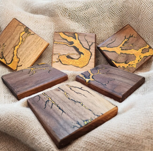 Dessous de verre carrés en bois de résine époxy Design unique Dessous de verre en résine époxy de qualité supérieure - Product Image 1