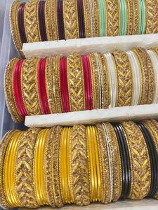 Bracelets en perles élégants pour femmes, bijoux chics pour les occasions formelles et les fêtes, exportés d'Inde - Product Image 2