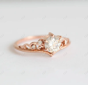 Anillo de compromiso de moissanita Miligrain, anillo de boda redondo de oro sólido de 18k con acentos, Tiara clúster, precio al por mayor - Product Image 3