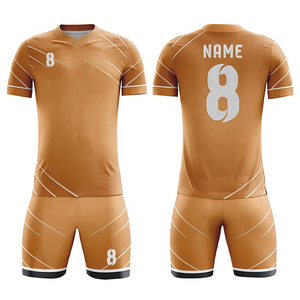 Conjunto de Uniforme de Fútbol Transpirable de Último Diseño, Color Personalizado, Talla Grande, con Mangas Cortas, Origen Pakistán - Product Image 1