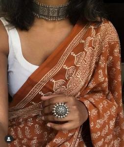 Sarees Banarasi en coton pour femmes Dernière mode Prêt à porter Sud de l'Inde Fête de mariage Bas prix Palazzo Vente en gros - Product Image 1