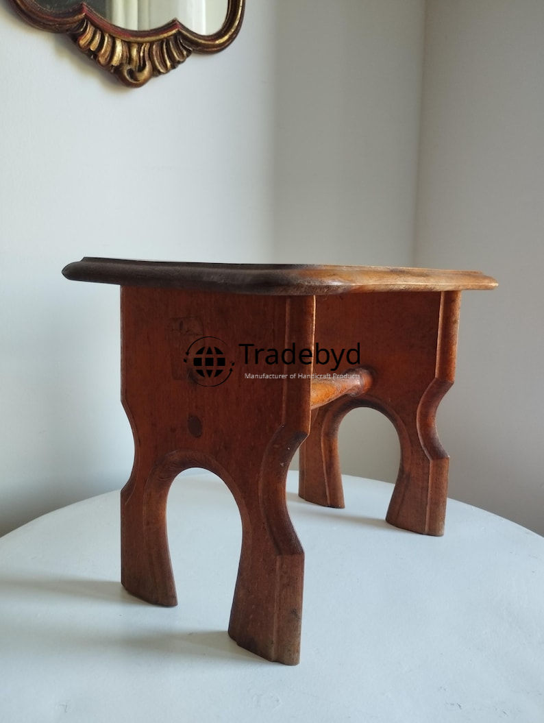 Available in different Colors