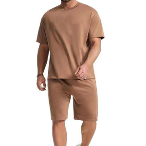 Ensemble de vêtements d'été pour hommes, t-shirt et short de couleur unie, manches courtes et short à cordon de serrage pour hommes - Product Image 1
