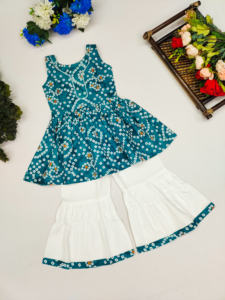 Ensemble Kurti Sharara à imprimé Bandhani pour filles Shoryam Fashion, vêtements ethniques, tenue traditionnelle indienne, robe de fête pour enfants, séchage rapide - Product Image 3