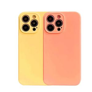 Fundas traseras de teléfono impresas personalizadas Diseño de logotipo personalizado Funda de silicona suave Compatible con todos los modelos de teléfonos inteligentes OEM a granel - Product Image 6