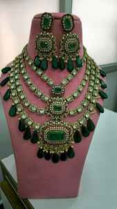 Ensemble de collier de mariée de qualité supérieure, dernier design, collier de créateur de luxe avec de belles boucles d'oreilles, finition haut de gamme, pour les occasions spéciales - Product Image 5