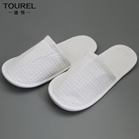Chaussons d'hôtel jetables portables en polaire corail douce et écologique, de luxe 5 étoiles, pour invités, à bout fermé, vente en gros