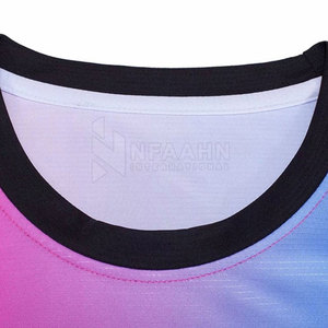 Offre Spéciale : Ensemble de Tenues de Basketball Personnalisables – Design Respirant, Personnalisation Nom et Logo d'Équipe, 100% Polyester, Sans Manches, Vente en Gros - Product Image 3