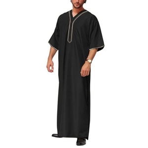 2025 nuevo diseño bordado Thobe hombres musulmanes personalizado a precio asequible con la mejor calidad y estándar - Product Image 2
