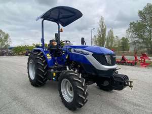 Tracteur chargeur frontal de cabine Lovol M704 avec pompe de 65 ch et composants du noyau de la boîte de vitesses Pelles rétrocaveuses remorquables - Product Image 2