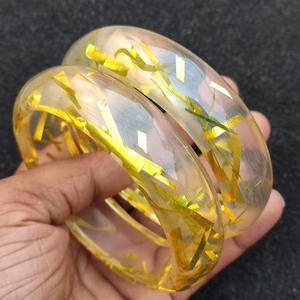 Moda colorida suave Irregular resina ecológica modelo religioso translúcido encantos brazaletes gruesos mujeres Pulseras de Moda - Product Image 1