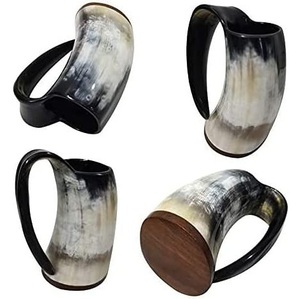 Chope en corne artisanale écologique de style médiéval viking, à motifs religieux animaliers, pour fête d'Halloween et bar à domicile - Product Image 6
