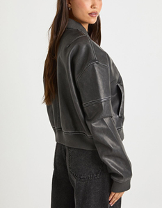 Dernière arrivée OEM/ODM veste universitaire en laine 100% pour femmes, teint en coton, remplissage de rivets, confortable, respirant, nouveau design, chaud - Product Image 5