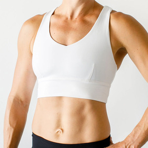 Latest Style Customized Color Women Sports Bra Superior Quality Soft <b>Fabric</b> Breathable Sports Bra with screen printing logo - Product Image 1