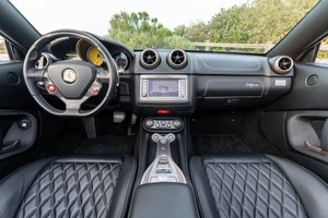 FERRARI CALIFORNIA 2010 - Product Image 3