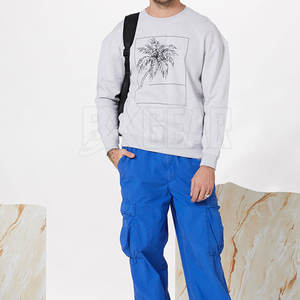 Sweat-shirt imprimé léger pour hommes conçu pour le confort et le style adapté à une utilisation extérieure et intérieure - Product Image 4