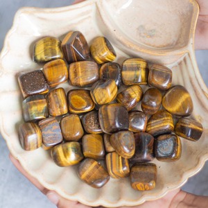 Oeil de tigre poli de qualité supérieure pierres dégringolées prix de gros cristal naturel Feng Shui pierres de guérison décoration de la maison - Product Image 2