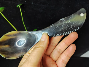 Cuillère en corne de buffle naturelle de haute qualité pour le caviar, les œufs, le thé, le sucre, le sel et le poivre, le thé et le café - Product Image 4