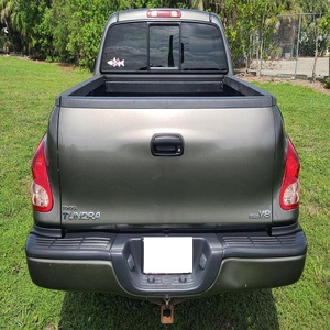Toyota Tundra Limited Access Cab Step-Side V8 2003 d'occasion, conduite à gauche, sièges en cuir, caméra de recul, prête à être expédiée - Product Image 2