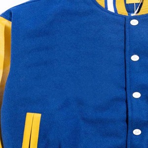 แจ็กเก็ตเบสบอลลำลองสำหรับผู้ชายเสื้อโค้ทเลตเทอร์แมนขนสัตว์ยูนิเซ็กส์มีแผ่นปะปักโลโก้ตามสั่ง - Product Image 4