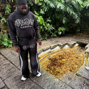 Street-Style Custom Serigrafía con rayas Jogger Fully Rhinestones Flared Sweatpants Acid Wash chándal para hombres - Product Image 4