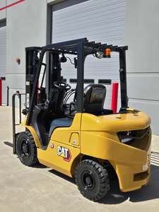 Diesel <b>Forklift</b> Truck 4 Wheel Rubber Tires 2500mm Lift Height 3000mm Lifting Range Engine - Product Image 4