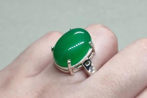 Bague classique en argent sterling 925 faite à la main en pierre précieuse d'onyx vert naturel serti de lunette ovale pour les fiançailles d'anniversaire de mariage - Product Image 6