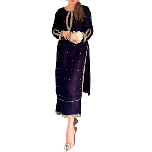 Robe en velours très vendue, robe élégante, fabrication directe originale, service personnalisé, quantité en gros, robe de mariée en velours d'hiver - Product Image 4