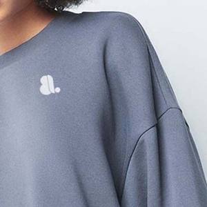 Nueva sudadera de poliéster/algodón de gran tamaño para mujer, venta al por mayor, peso pesado, 300g, decoración bordada de lana, diseño de hombro caído - Product Image 6