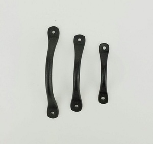 มือจับประตูเหล็กสีดำพร้อมโรงนาและการออกแบบอุตสาหกรรมงานหนักสำหรับประตูโรงนาไม้และการตกแต่งเฟอร์นิเจอร์โบราณ - Product Image 3