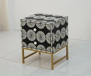 Meuble de rangement décoratif en finition incrustée d'os Coffre moderne avec tiroirs Parfait pour l'intérieur de la maison, de l'hôtel ou du bureau par f s i - Product Image 1