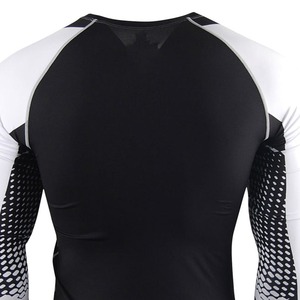 Venta al por mayor Sublimación Impresión MMA Rashguard Manga larga Rashguard de alta calidad Hecho en Pakistán - Product Image 6