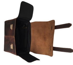 Best-seller Sac cosmétique en cuir PU marron foncé Trousse de maquillage de voyage à la mode avec logo personnalisé - Product Image 2