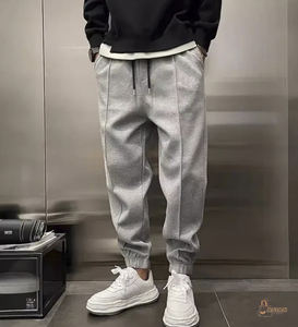 Pantalons décontractés pour hommes Pantalon de jogging à taille élastique pour entraînement de gymnastique Pantalon de survêtement à cordon de serrage de couleur unie pour hommes - Product Image 1