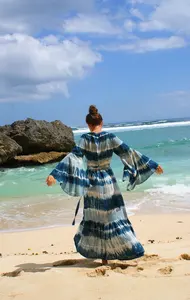 Hermoso escote en V mangas completas largo Tie Dye estampado Floral patrón hasta el suelo Maxi Natural para mujeres para vacaciones - Product Image 3