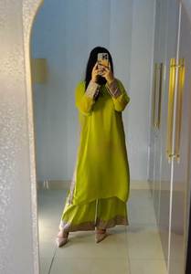 Look sencillo pero elegante, color precioso, tela de seda sintética gruesa, conjunto de 3 piezas Salwar Kameez para uso diario y fiestas especiales de oficina. - Product Image 4