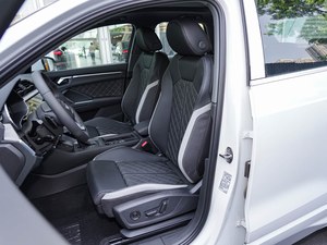 <span class=keywords><strong>Nouveau</strong></span> pour <span class=keywords><strong>Q3</strong></span> Édition 45e Anniversaire 35TFSI 1.5T 160HP L4 SUV 5 portes 5 places Toit ouvrant panoramique Conduite à gauche Directement de l'usine - Product Image 5