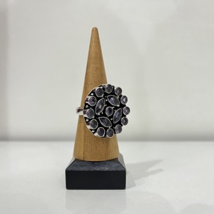 Hermoso Anillo de Latón Plateado con Cuarzo Morado Oxidado, Regalo para Ella - Product Image 1