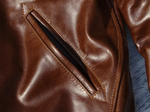 Veste en cuir de vachette véritable pour hommes, support vintage, manteau de baseball court et mince, fait à la main, style cosaque Menlo à l'huile pour motos - Product Image 3