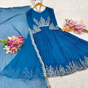 Dernière Designer Faux Georgtte Broderie Séquence Travail Anarkali Robe Par Fab Zone - Product Image 2