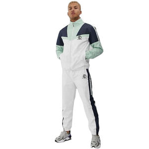 Survêtements coupe-vent réfléchissants d'hiver de haute qualité pour hommes avec taille et logo de couleur personnalisés - Product Image 1