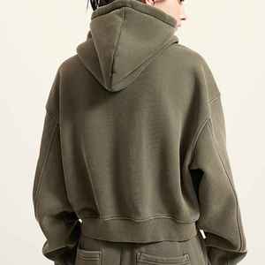 Top corto elegante para mujer con tela elástica suave, perfecto para ropa de calle de yoga para gimnasio y moda informal diaria - Product Image 4