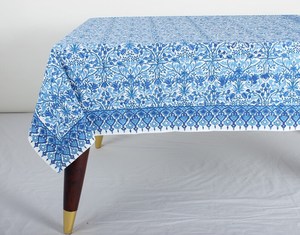 2025 Trending Dark Royal Blue Floral Tablecloth Elegant Christmas Home Decor for Party Events Outdoor Holidays Restaurants - Product Image 2