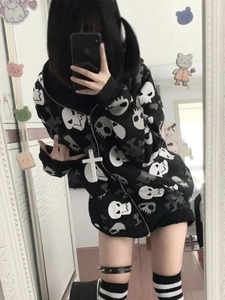 Y2k felpa da donna lavorata a maglia Goth centro commerciale Harajuku con teschio stampato a manica lunga Cardigan con cerniera abiti Emo Alt Indie