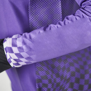 Jersey de motocicleta para mujer con ajuste personalizado con tela transpirable, Impresión de logotipo de fabricante OEM y diseño de etiqueta privada - Product Image 4