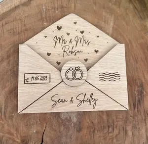مظاريف دعوات الزفاف مصممة من الخشب تستخدم كتعليقات دعوة لحفلات الزفاف تستخدم كتغطية لإرسالها إلى الأصدقاء والعائلة