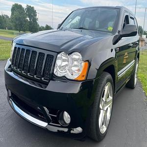 JEEP GRAND CHEROKEE SRT8 2006 USADO, Volante a la Izquierda/Derecha - Product Image 1