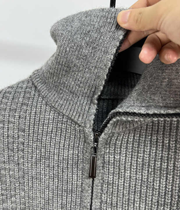 Prendas de punto de invierno para hombre Suministro ODM Cremallera transpirable Cuello simulado Suéter de punto Algodón Logotipo personalizado Impreso - Product Image 4