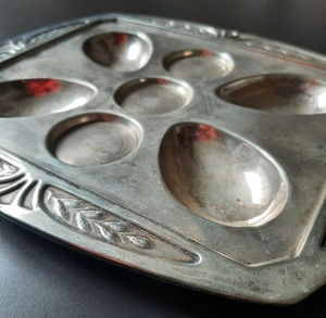 Estante de huevos de hierro pesado Soporte de huevos con estructura sólida para solución de retención de huevos de larga duración - Product Image 1